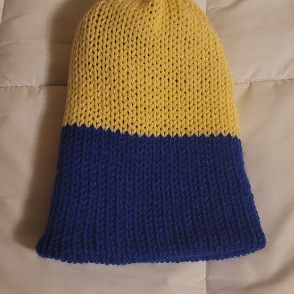 Blue yellow Winter Beanie - Picture 2 of 2